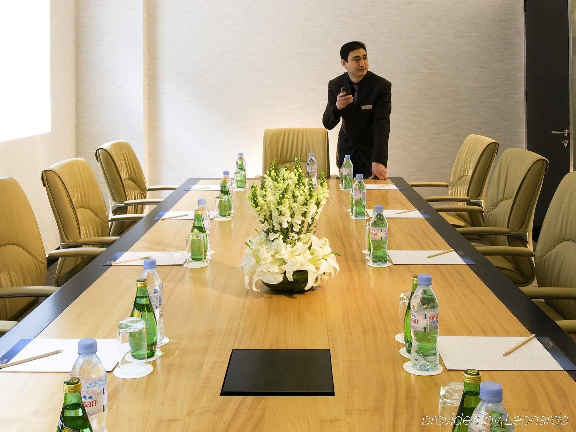 Novotel Beijing Sanyuan Luaran gambar
